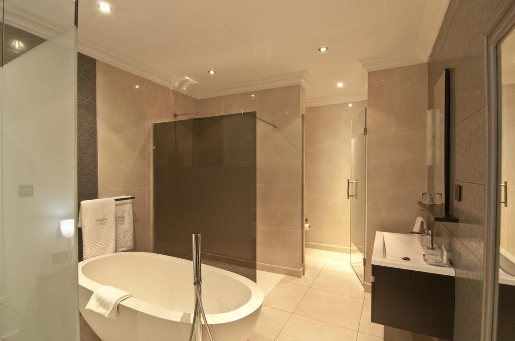 L'Eola Suites Abuja Quarto foto