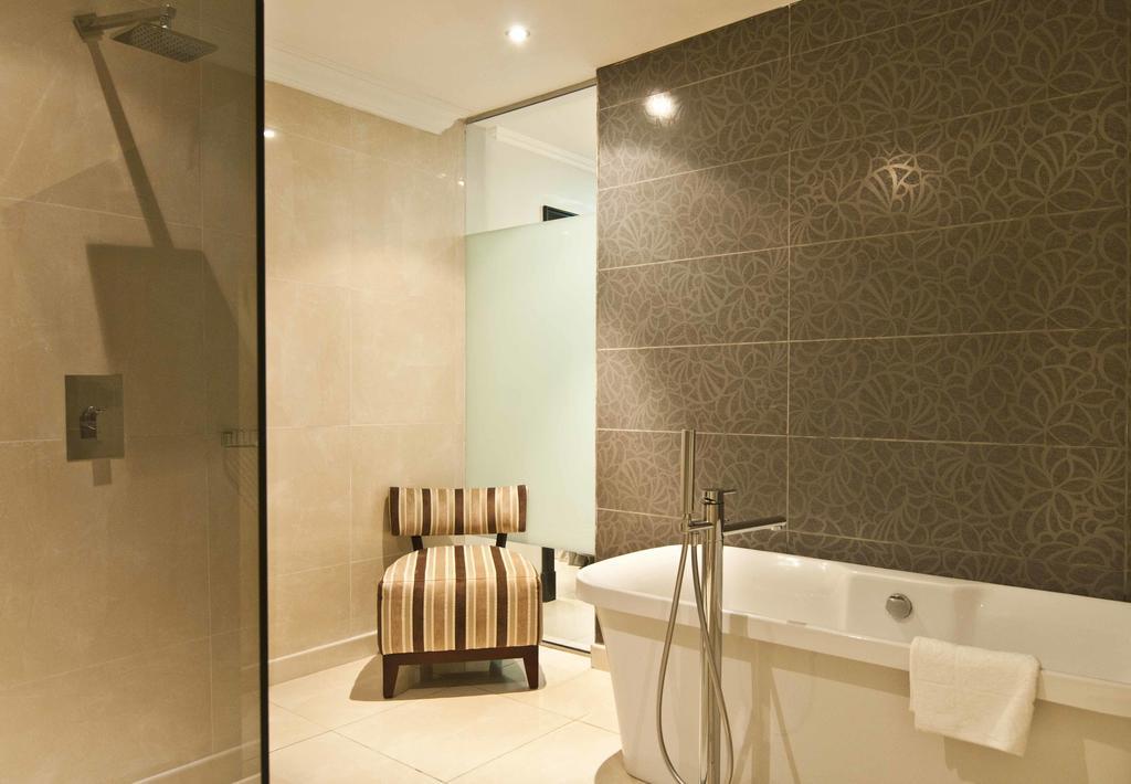 L'Eola Suites Abuja Quarto foto